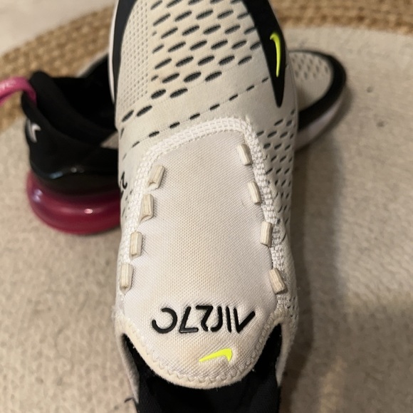 Air 270’s - Picture 3 of 7
